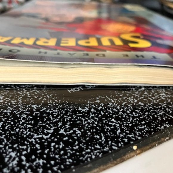 3 Vintage Superman Comics & 1 Grafic Novel - Picture 14 of 16